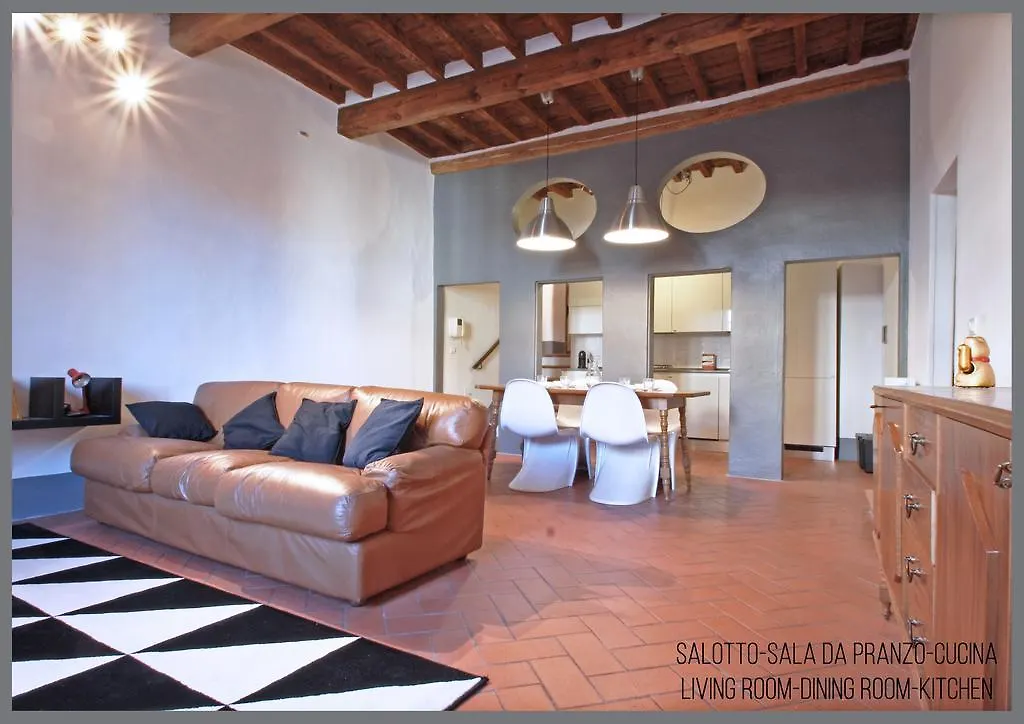 Apartment Appartamento Il Fregio Pistoia